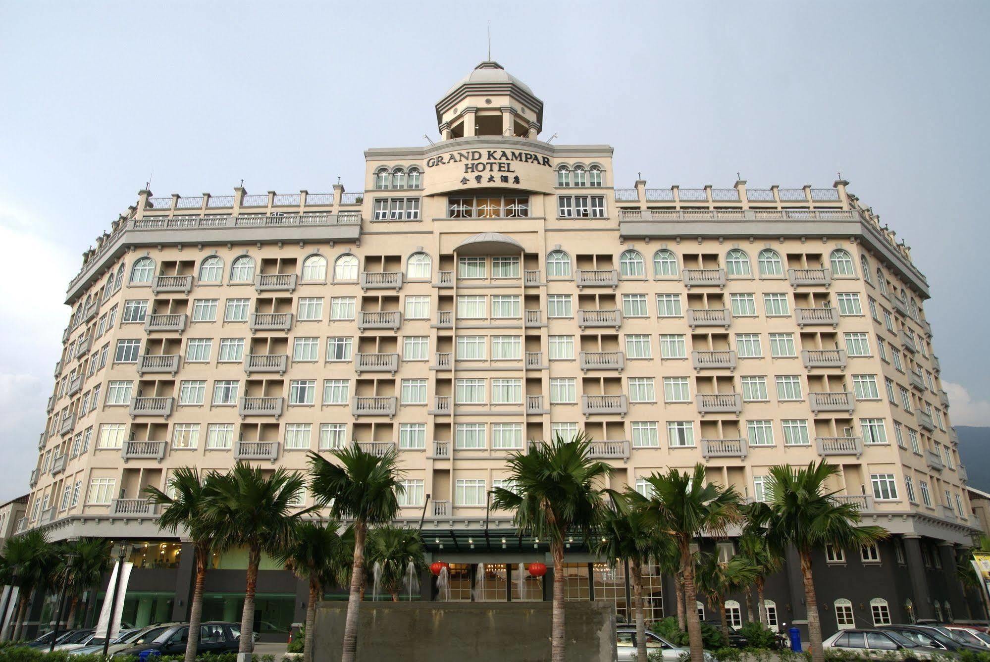 Grand Kampar Hotel Экстерьер фото