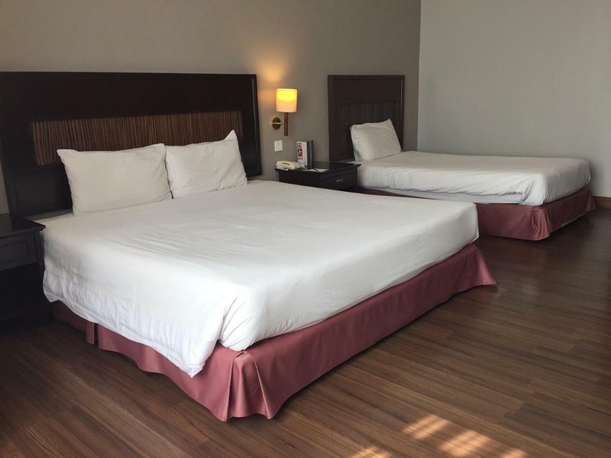 Grand Kampar Hotel Экстерьер фото